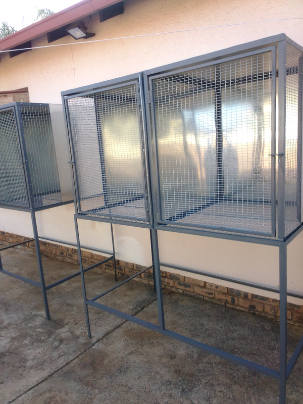 CAGES  or  Breeding  PENS  for RACING  PIGEONS  or  PIGEON LOFTS