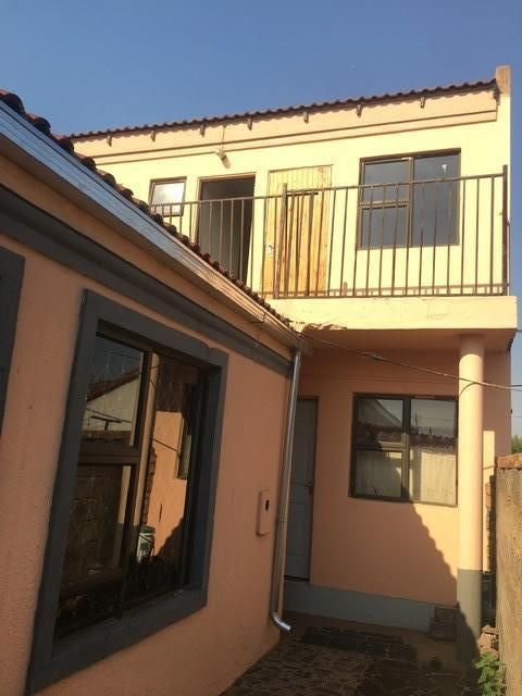 Beautiful and great for investment!! THIS PROPERTY GENERATES AN INCOME OF R 10 900.00 PER MONTH!!...