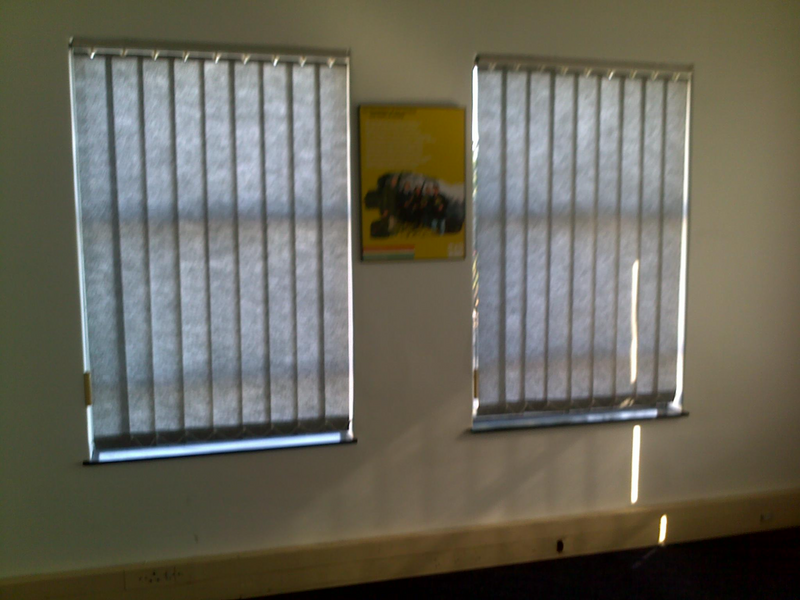 AWNCLEAN - Professional cleaning/service/repair/new installations of all types of Blinds and Awning
