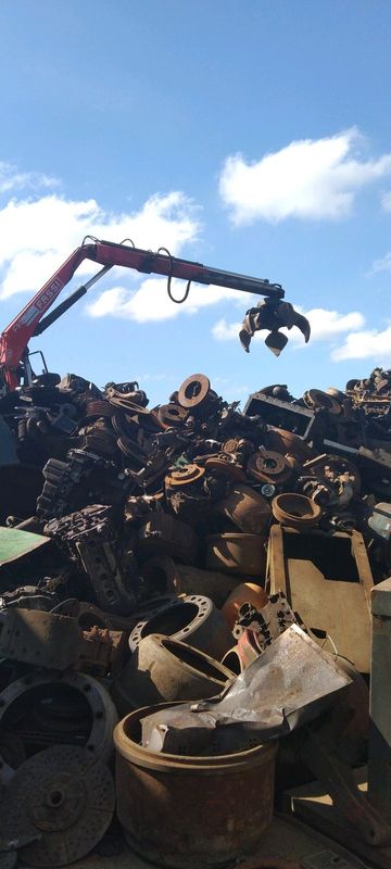 Used steel salvage and non ferrous best prices paid ScrapMetalBuyers and Demolitions place Skip Bins