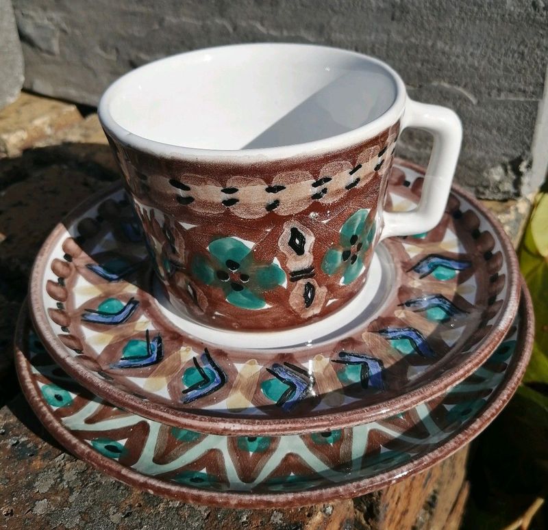 SA Retro Art Trio cup, saucer, plate
