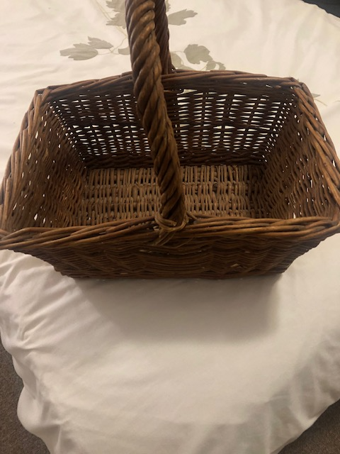 Picnic Basket 38 x 28cm