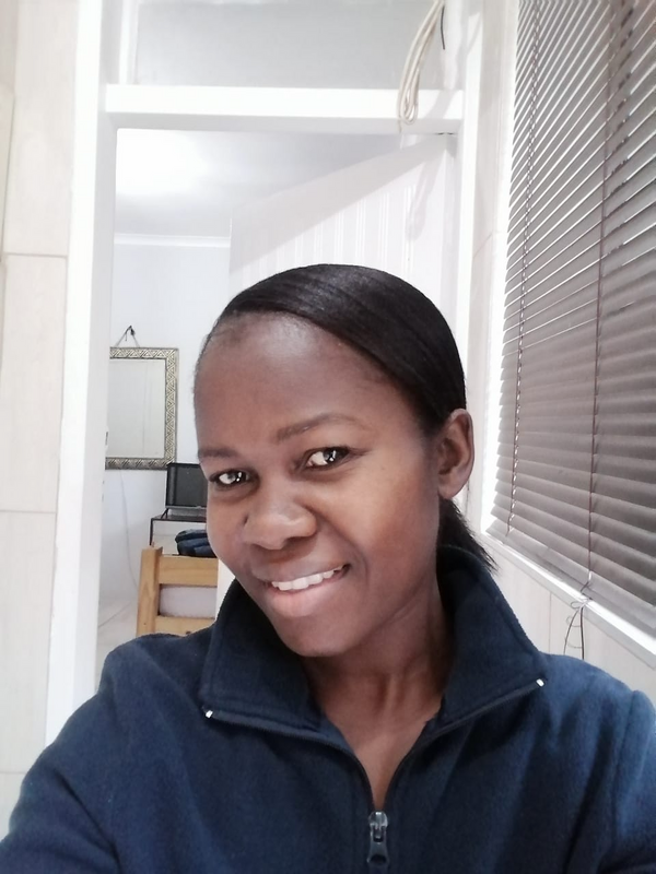 Nompilo (38) -Compassionate Zimbabwean Au Pair / Driver / Caregiver / Cleaner is looking for a Job