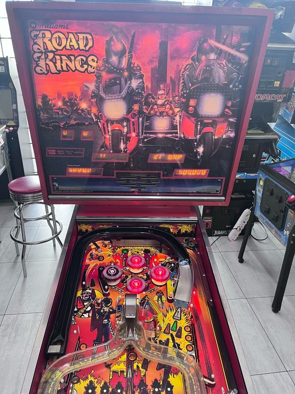 ROAD KINGS Pinball Machine for sale arcade