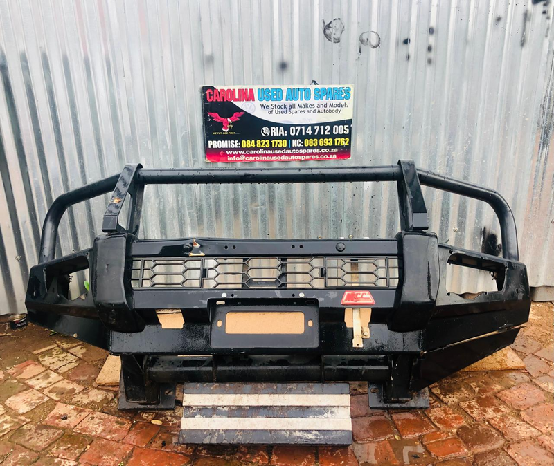 Toyota Hilux GD6 ARB steel front bumper with lower bracket