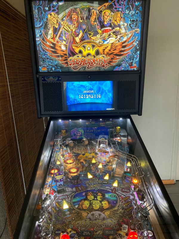 Pinball Machine Stern Aerosmith (Amazing Game , Available Today)