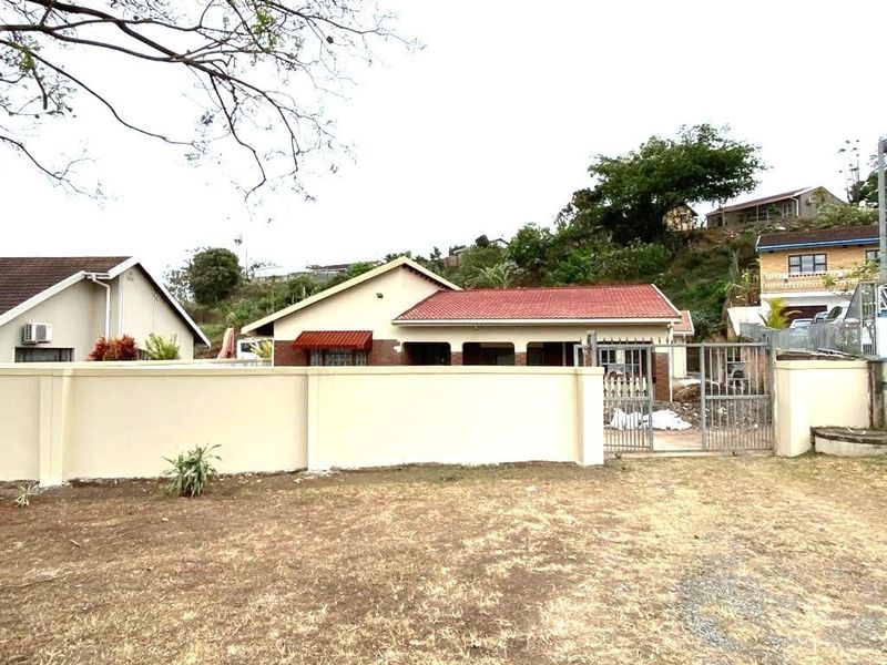 Charming Freestanding House with Flatlet in Watsonia, Tongaat