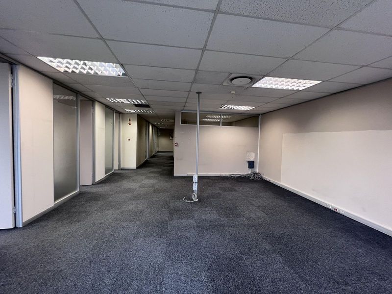 238m² Office To Let in Cape Town City Centre