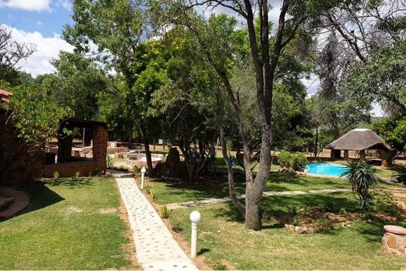 43 Ha Game Fenced farm ideally located a 1.5 hours&#39; drive from Pretoria.