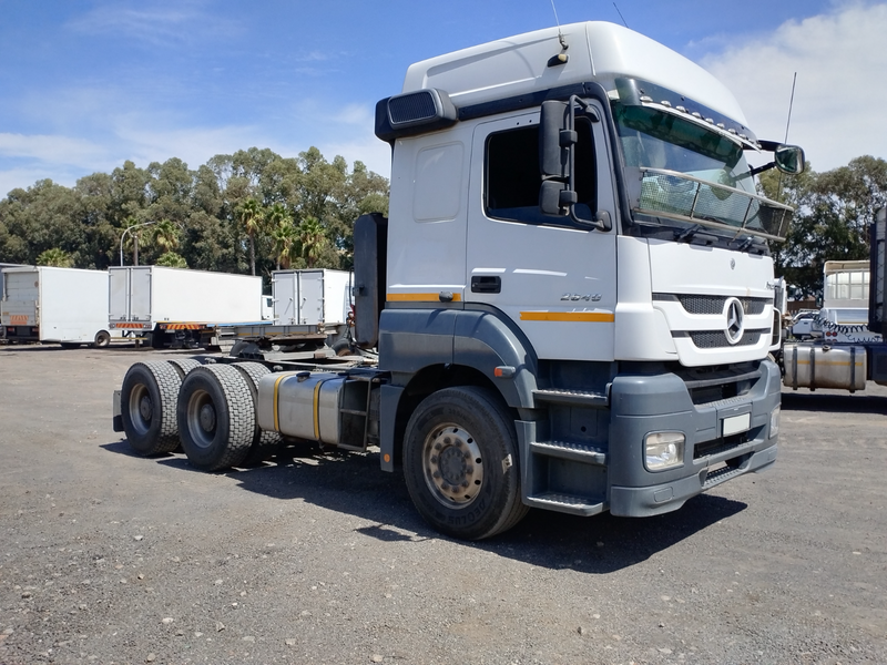 2013 MERCEDES BENZ AXOR 26-40 6x4 TRUCK TRACTOR