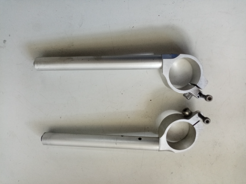 YAMAHA R6 clipon handle bars[models 06-07 and 08-16]