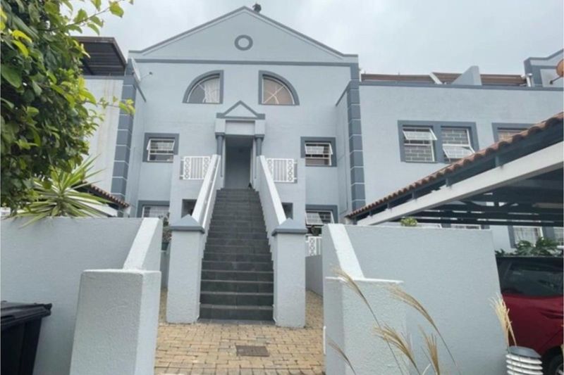 3 Bedroom Duplex in the Gated, Boomed Community of Morning Hill, Bedfordview