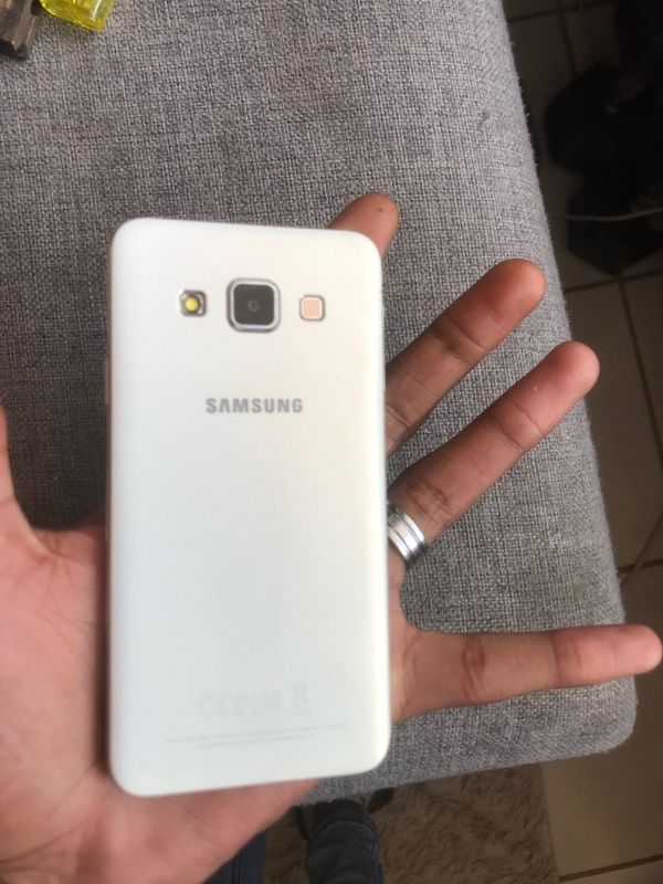 SAMSUNG A3