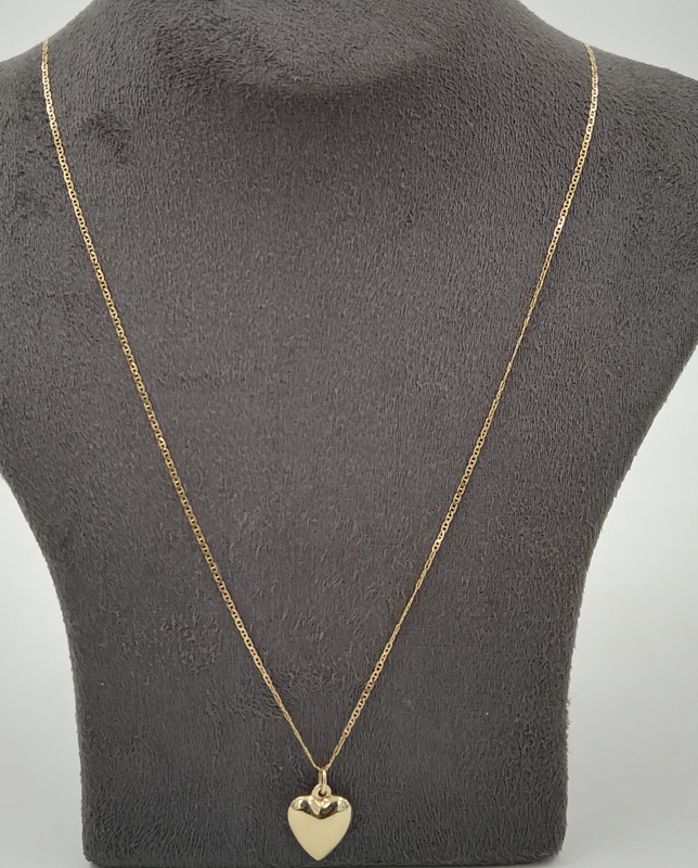 9ct Yellow Gold Hollow Pendant Necklace