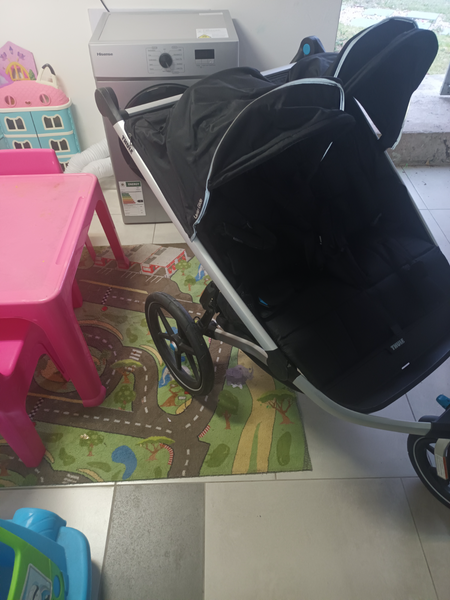 Thule twin three wheel pram Port Elizabeth Gumtree South Africa