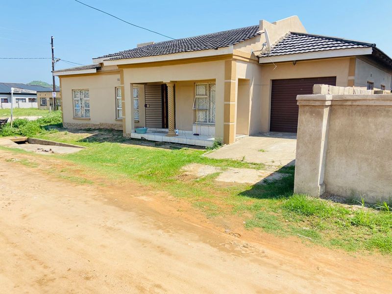3 bedroom house for sale at tekwane south