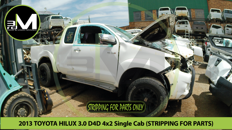 2013 TOYOTA HILUX 3.0 D4D Single Cab (STRIPPING FOR PARTS)