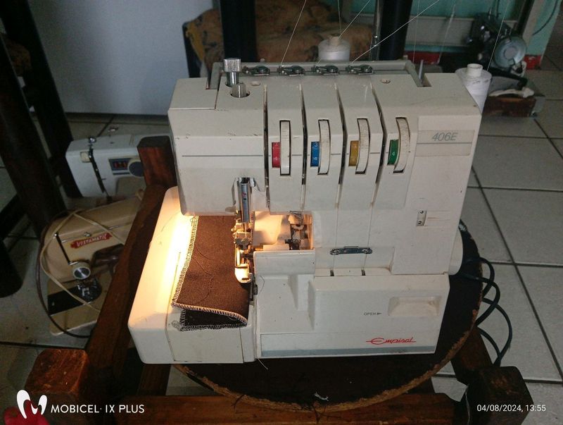 Empisal 406E overlocker machine machine for sale R1400 in a good condition working perfectly uses 3