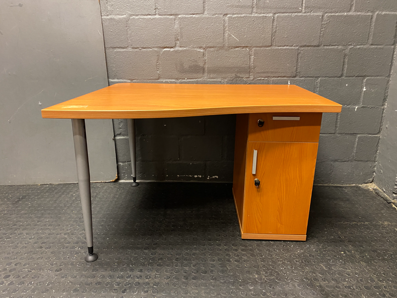 Small Oak Desk With Credenza (RHS)-