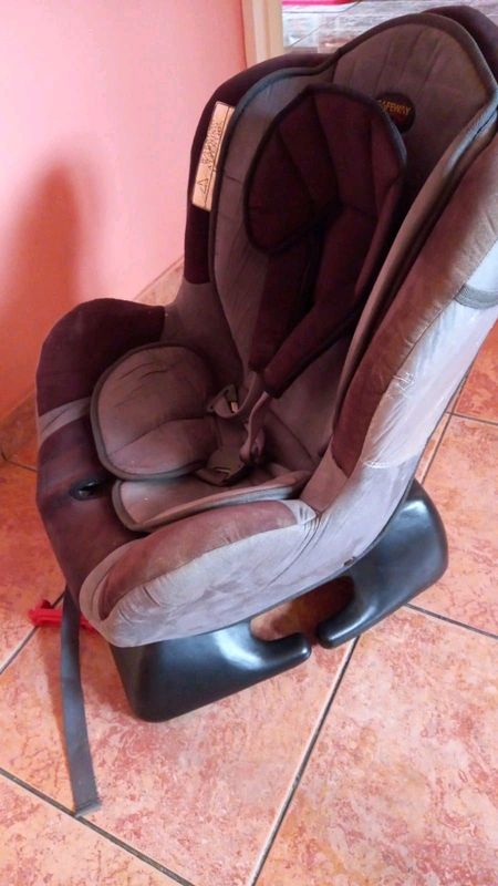 Baby car seat