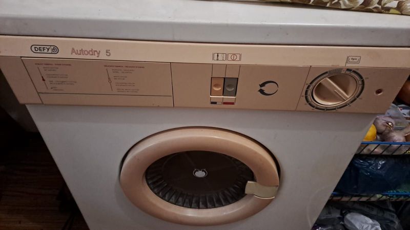 Defy tumble dryer