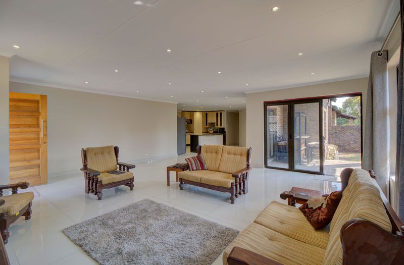 Modern Family home for sale in Sunninghill