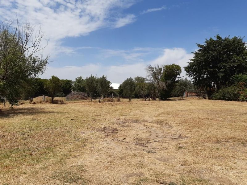 Dream plot and plan for your family home for sale in Riebeek Kasteel!!