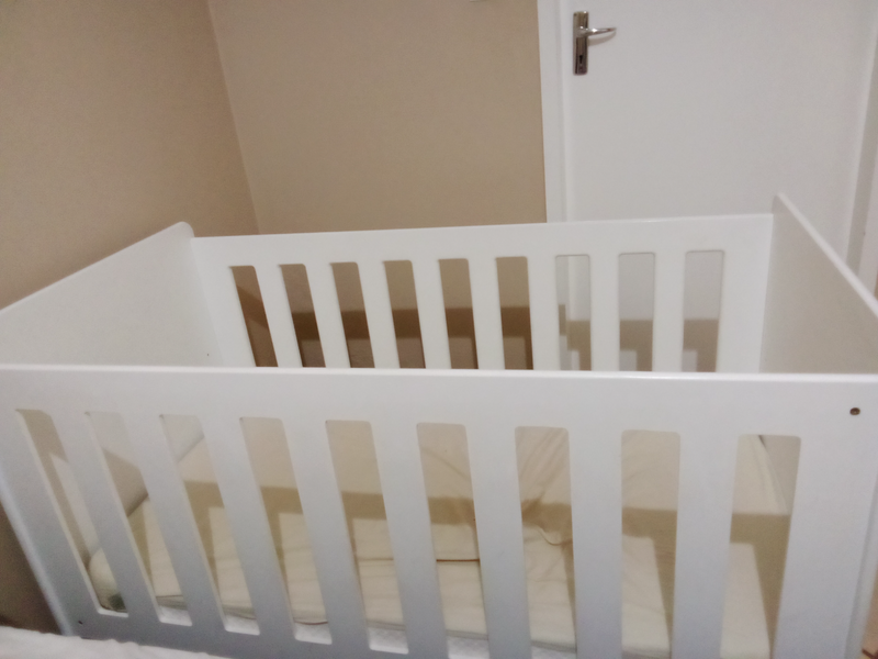 Cot for sale