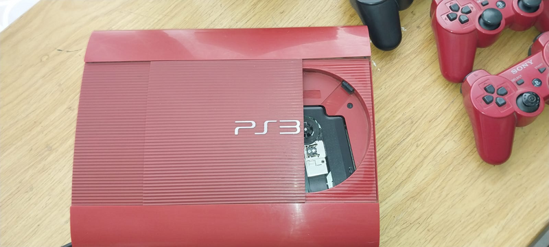 PS3 console super slim 500gb hard drive limited eddition garnet red