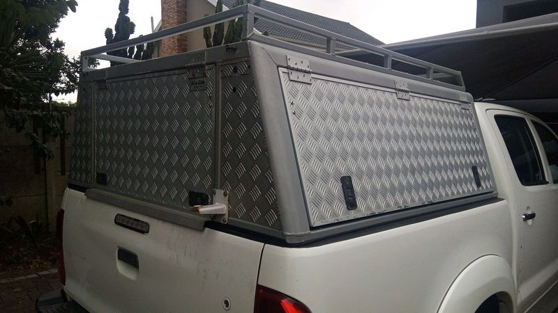 Aluminium canopy for sale for Toyota D4D Dubble cab