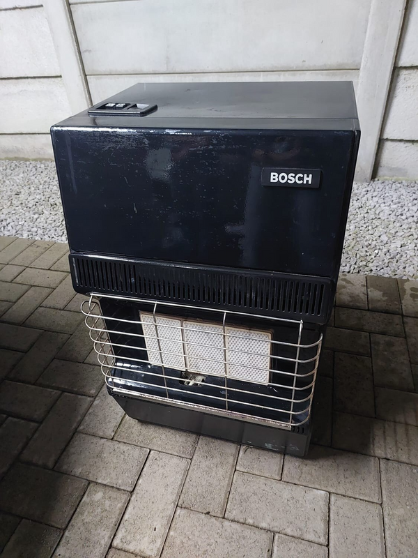 Bosch Gas Heater with 9kg Gas Bottle included