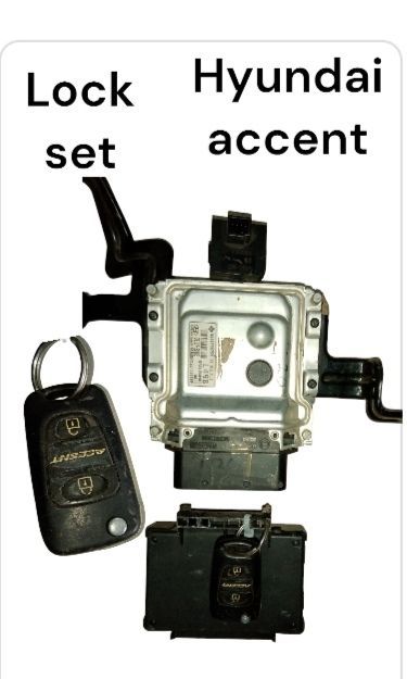 Lock set Hyundai accent