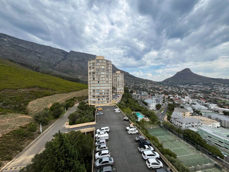 Gorgeous One-Bedroom in Vredehoek