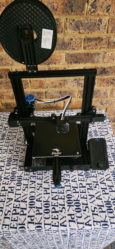 Creality ender 3v2 3D printer