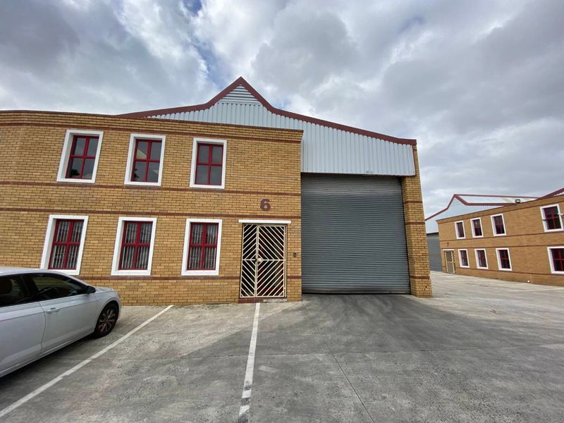 Secure Industrial Unit to Let Killarney Plaza