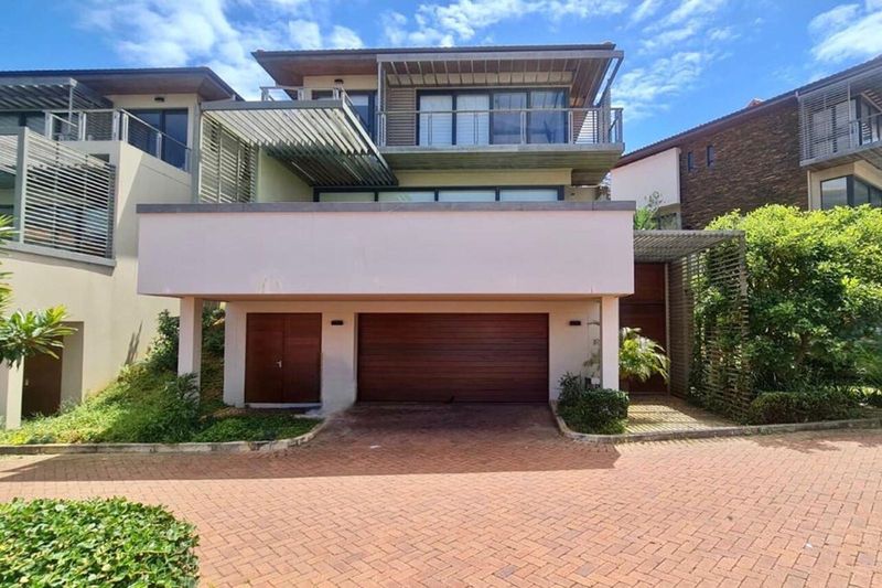 Modern furnished 3 bedroom townhouse in Zimbali Estate