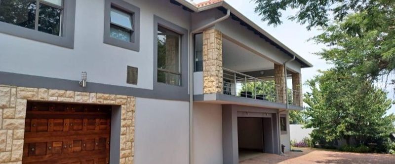 Luxurious Living in Seasons Lifestyle Estate, Hartbeespoort - Fully Furnished 4-Bedroom Haven with .