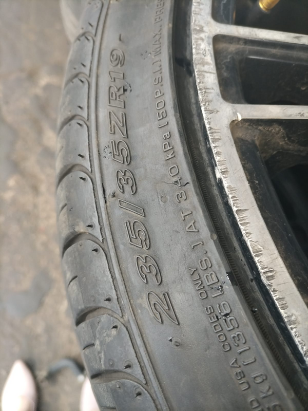 Audi 253 35Z R19 rims mag tyres set for sale used