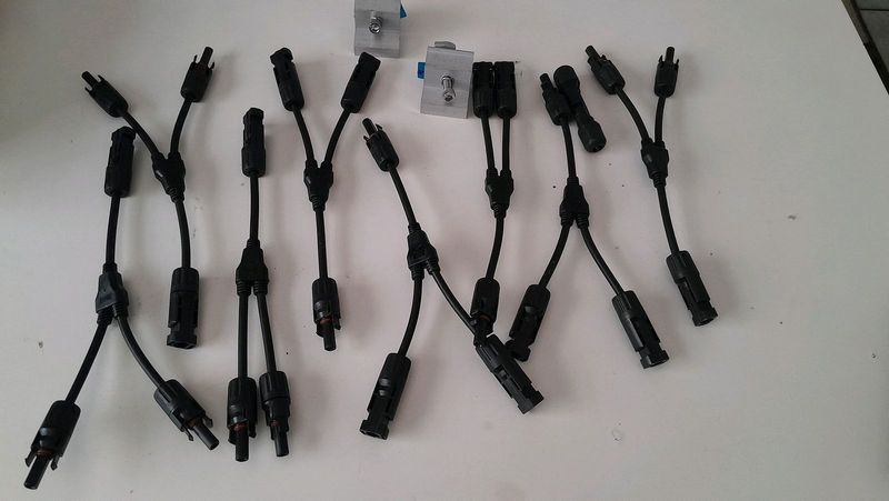 Solar panel connectors for sale