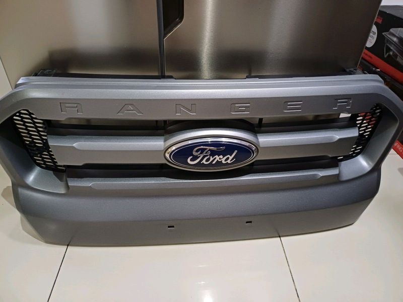 Ford Ranger T7 Front Grill- For sale