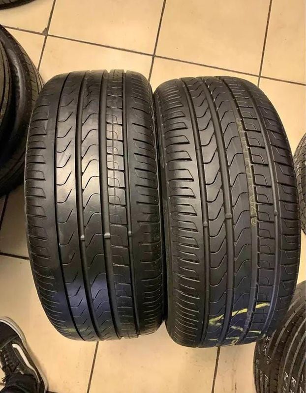 Second hand tyres and rims are on sale