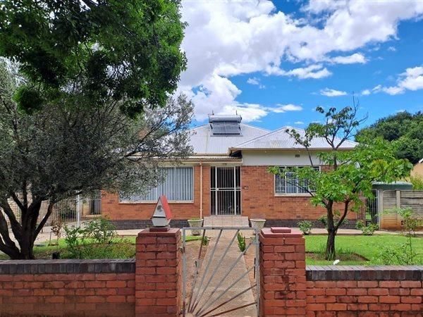 House for Sale in Bayswater, Bloemfontein