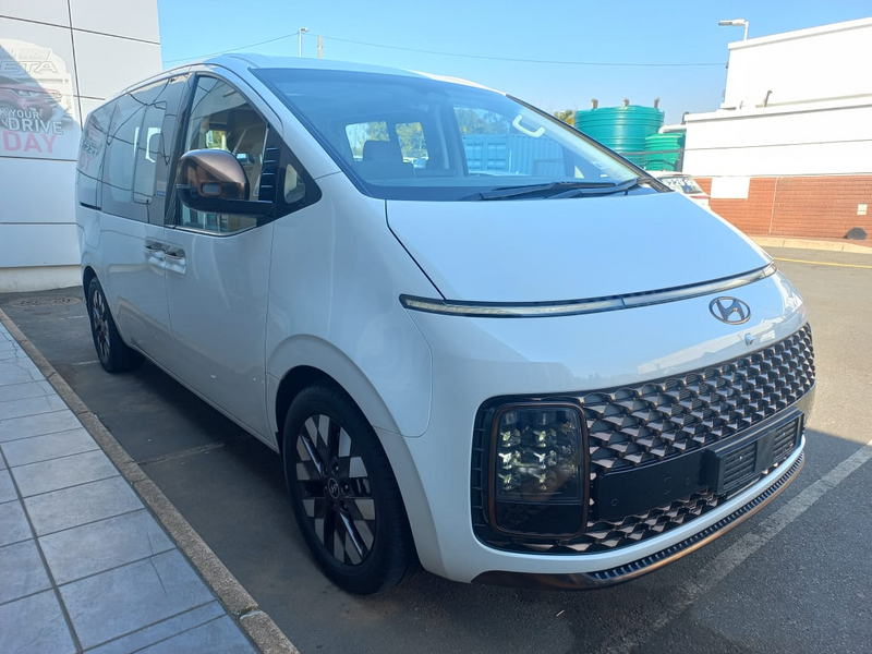 2022 Hyundai Staria MPV/Bus