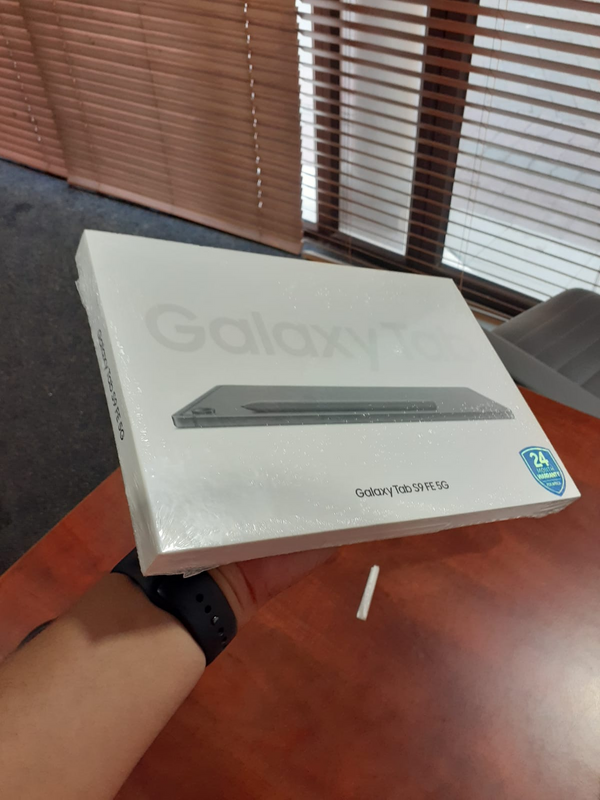 The New 128GB Samsung Galaxy Tab S9 FE 10.9 Inch 5G Sealed In The Box With Accessories And Warranty