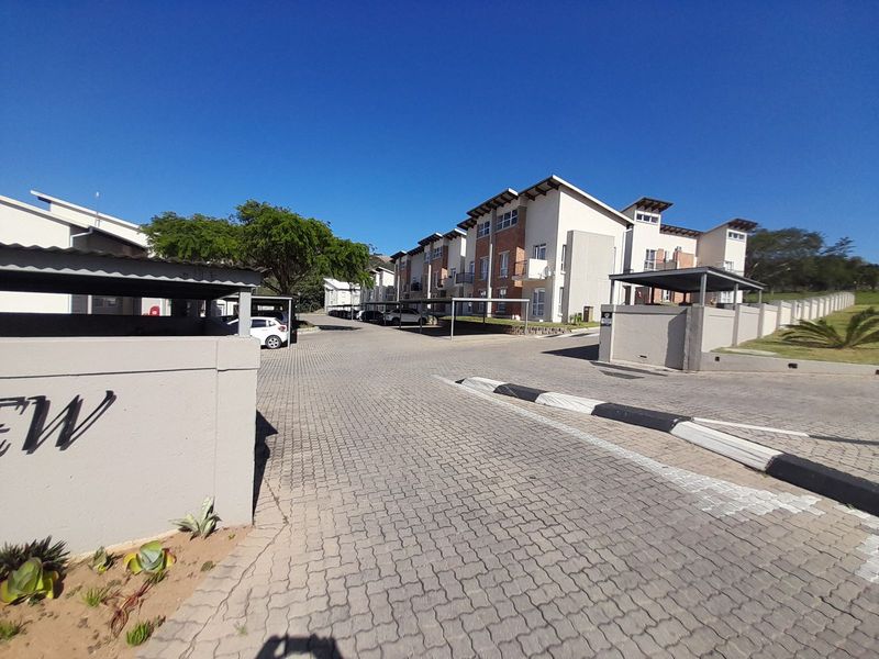 2 Bedroom Apartment for sale in Golf view (Fairview)