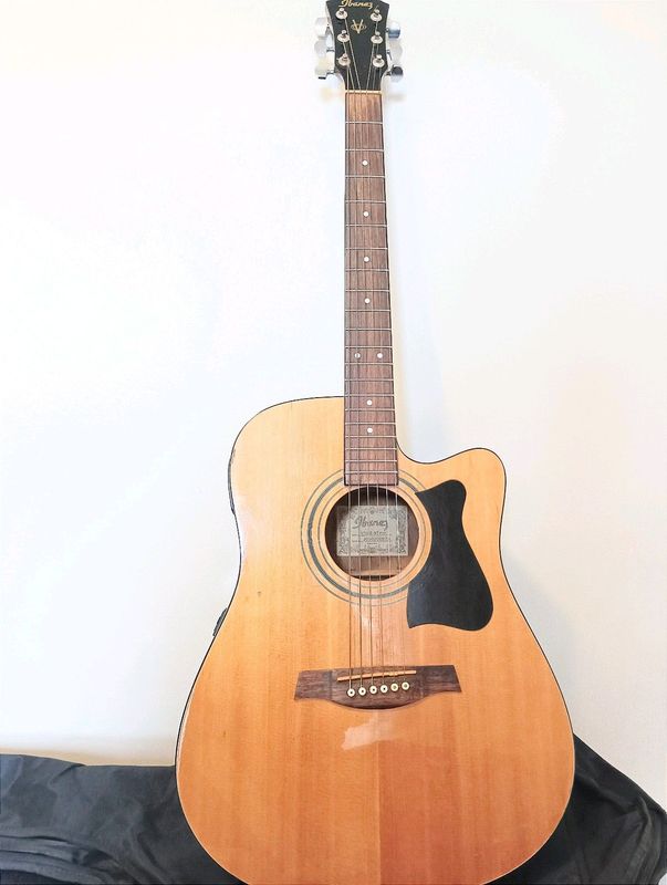 Ibanez Acoustic - Electric Guitar | Plus bag | It&#39;s available