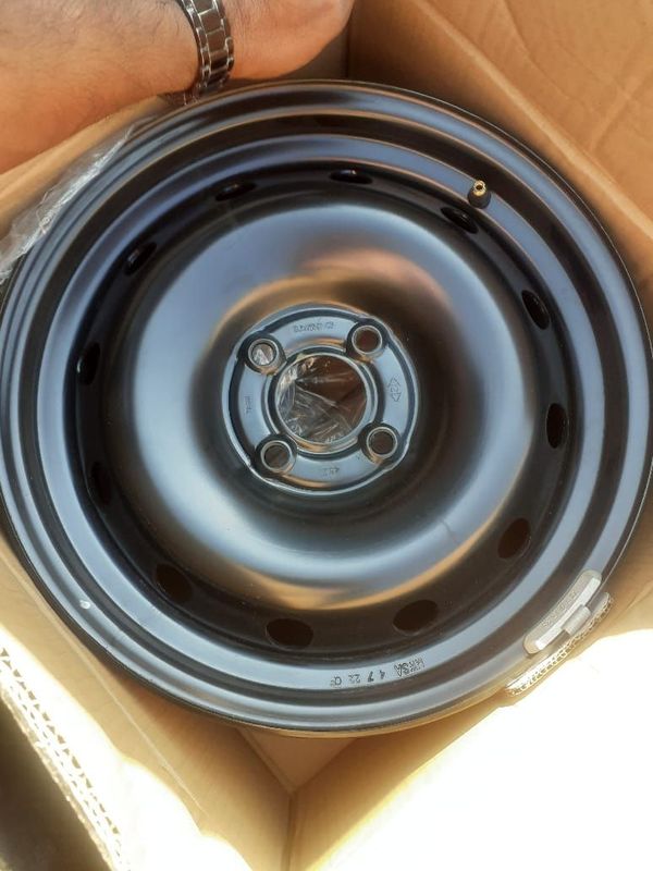 BRAND NEW NISSAN NP200 RIMS