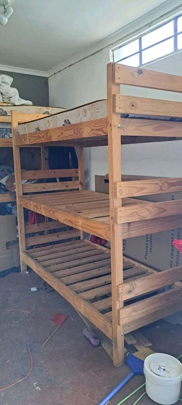 Triple bunk beds x2
