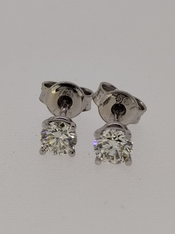 0.47ct White Gold Diamond Stud Earrings