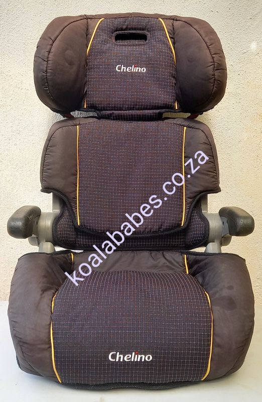 Chelino Booster Seat  -Brown